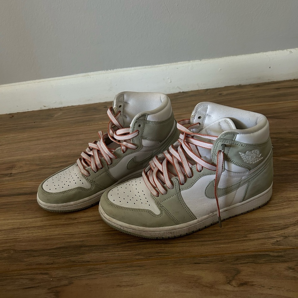 Air Jordan 1 Highs